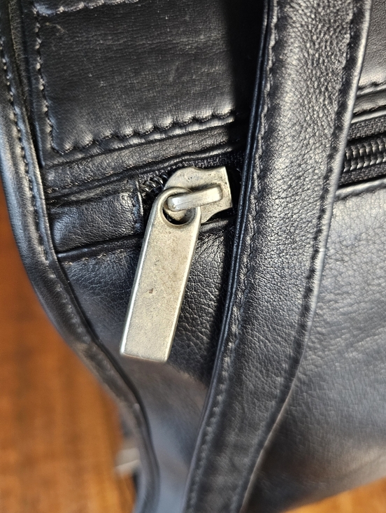 Vintage Wilson Leather Backpack in Black main image 5